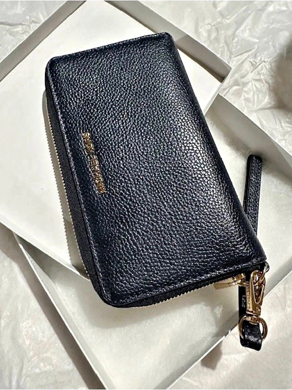 Michael Kors Jet Set Travel Large Phone Wristlet Black